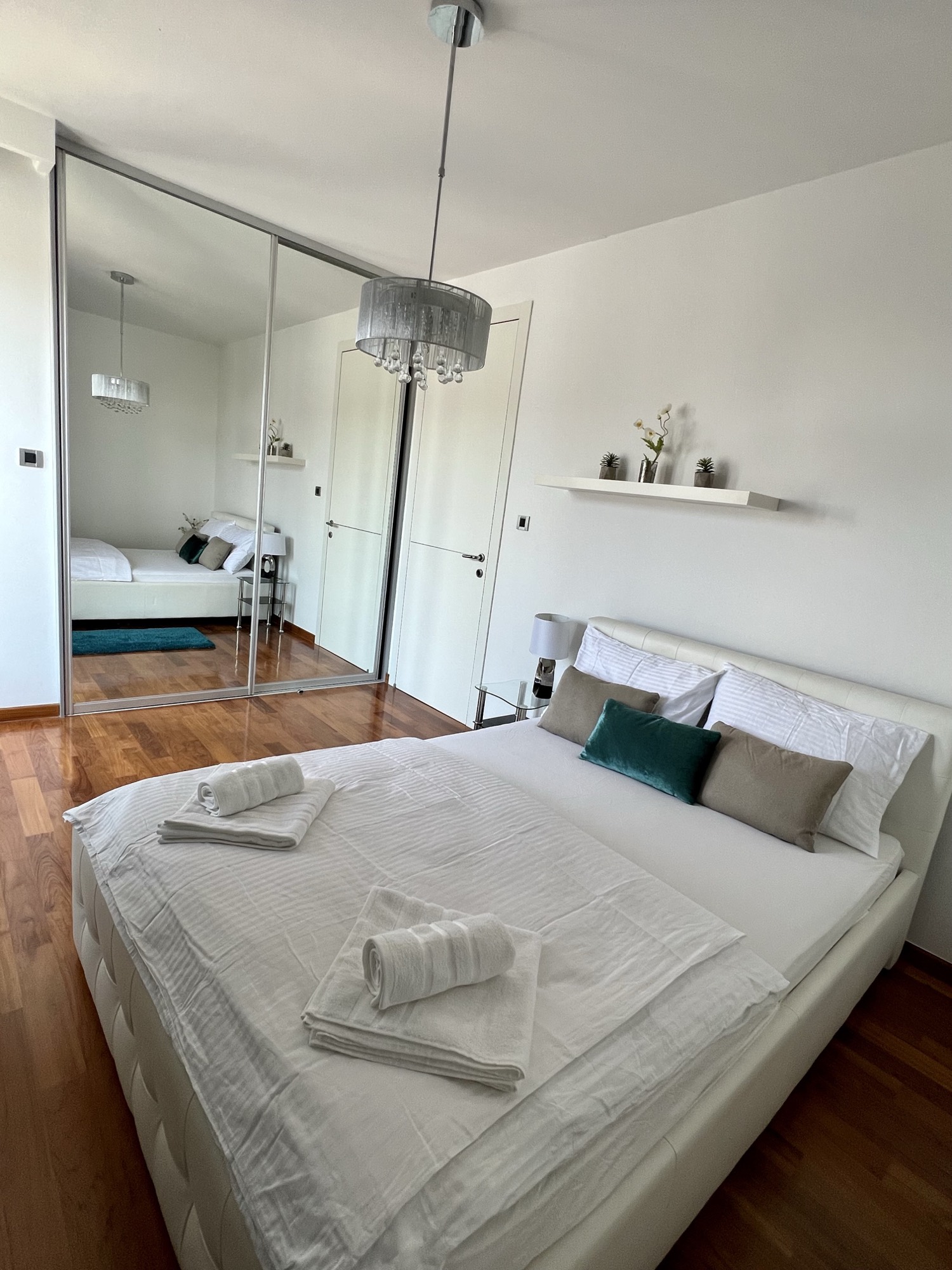 Bedroom suite